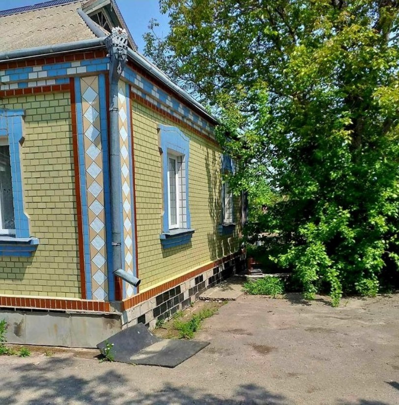 Продаж будинку 107 м²
