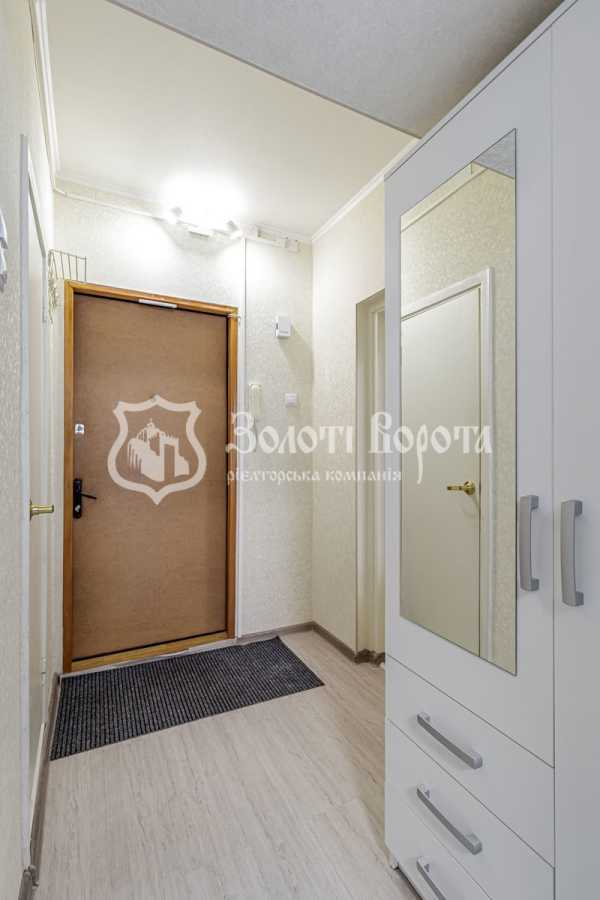 Продаж 1-кімнатної квартири 36 м², Академіка Глушкова просп., 23а