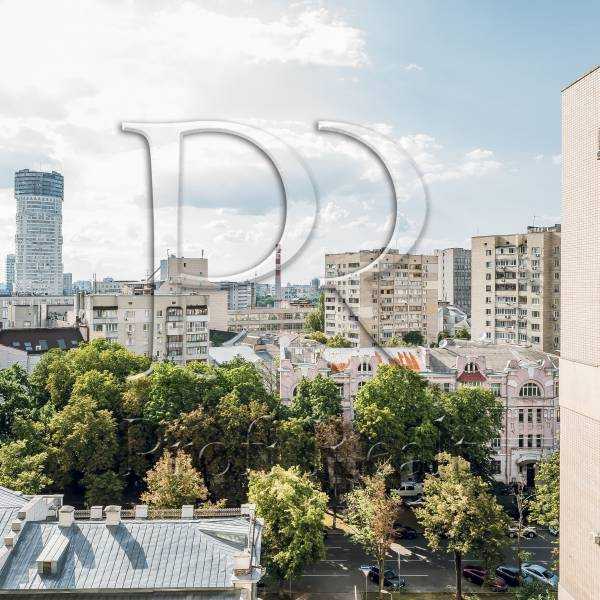 Продаж 3-кімнатної квартири 80 м², Михайла Донця вул., Омеляновича-Павленка вулиця, 11