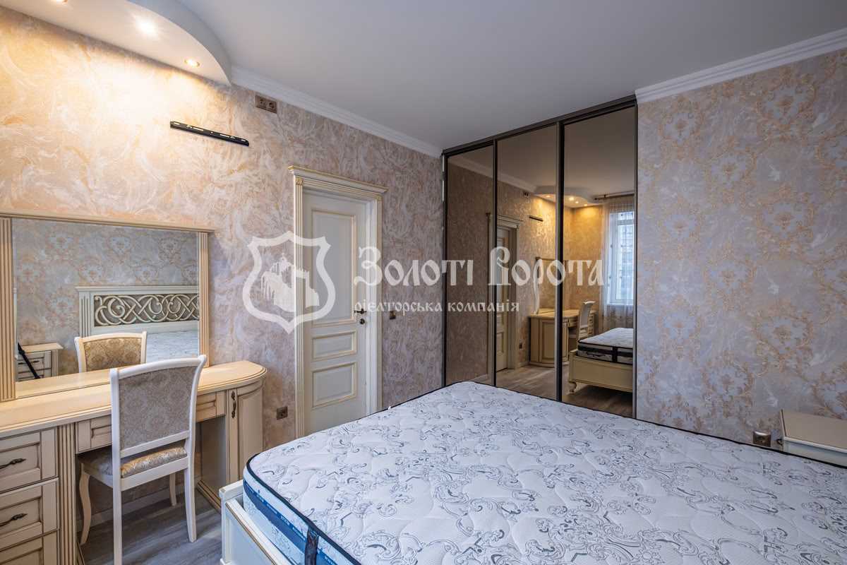 Продаж 3-кімнатної квартири 74.5 м², Урлівська вул., 23В