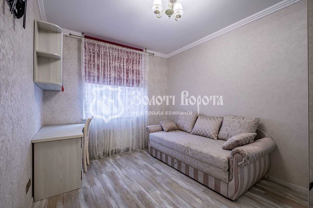Продаж 3-кімнатної квартири 74.5 м², Урлівська вул., 23В