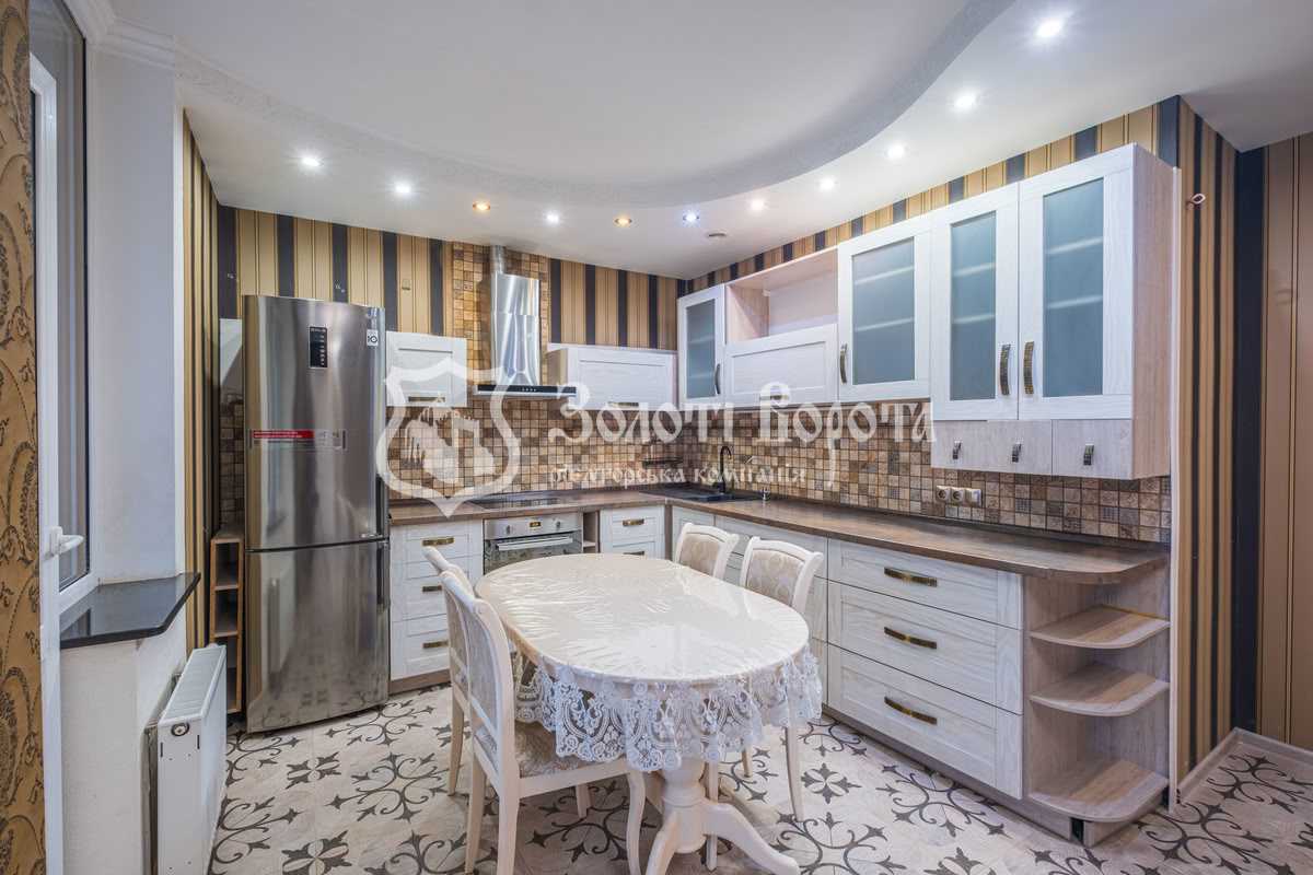 Продаж 3-кімнатної квартири 74.5 м², Урлівська вул., 23В