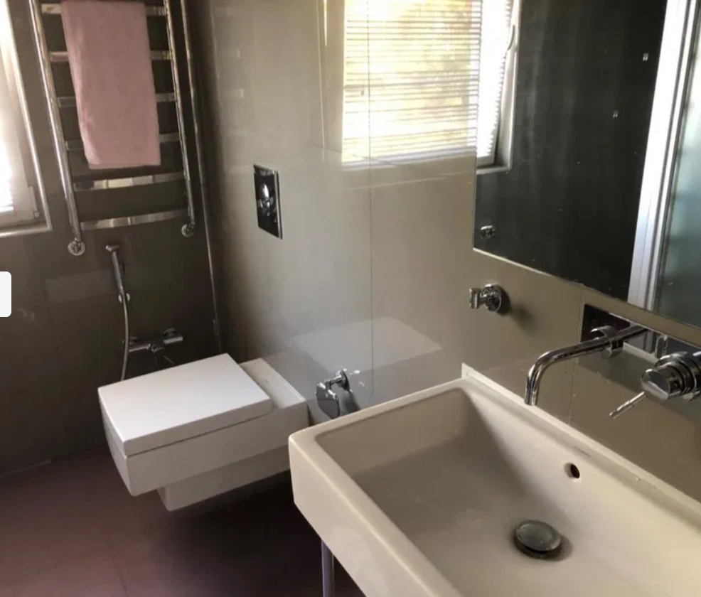 Аренда дома 240 м², Бернардацци ул.