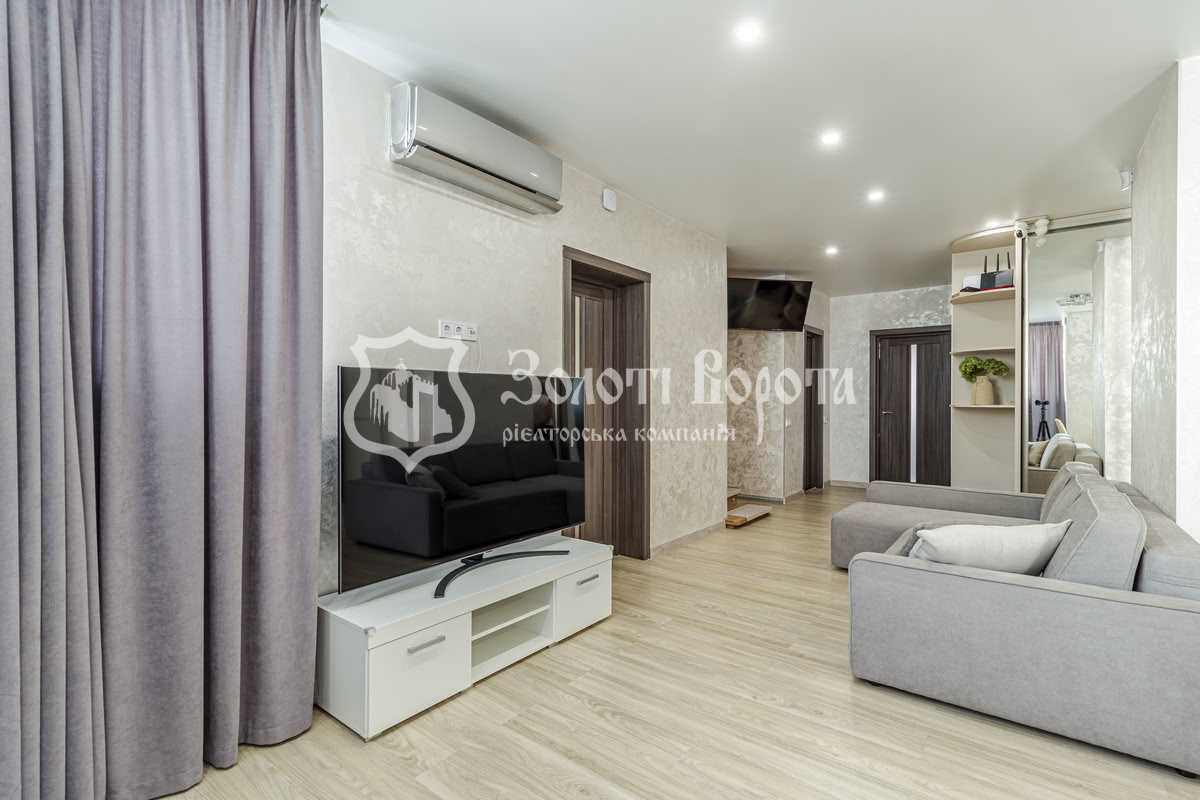 Продаж 5-кімнатної квартири 128.6 м², Сергія Данченка вул., 32Б