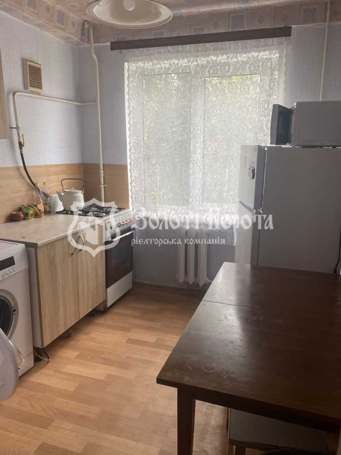 Продажа 2-комнатной квартиры 40.8 м², Мира просп., 13Б