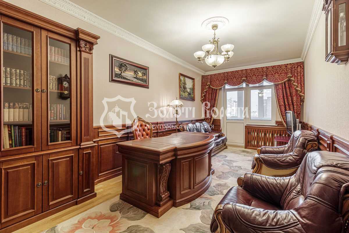 Продаж 3-кімнатної квартири 184.6 м², Володимира Антоновича вул., 140