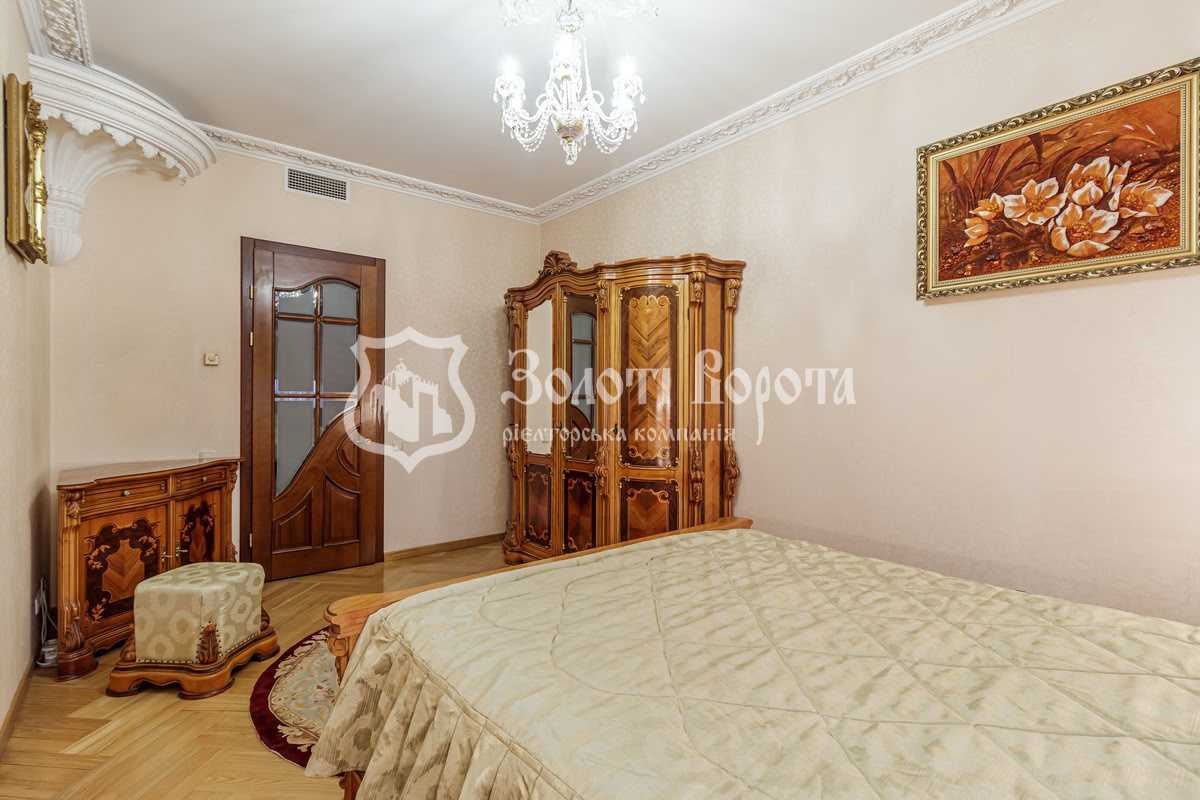 Продаж 3-кімнатної квартири 184.6 м², Володимира Антоновича вул., 140