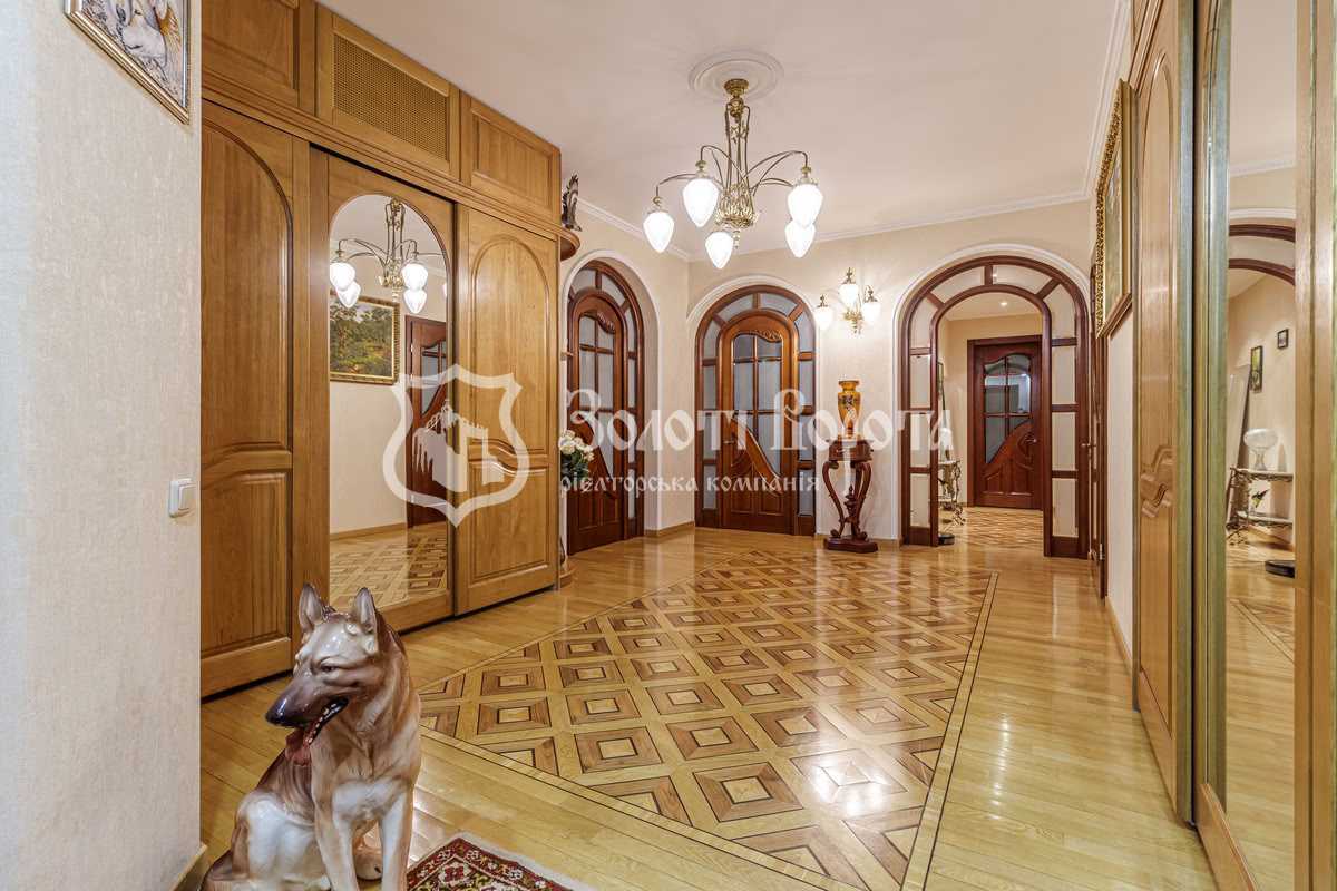 Продаж 3-кімнатної квартири 184.6 м², Володимира Антоновича вул., 140