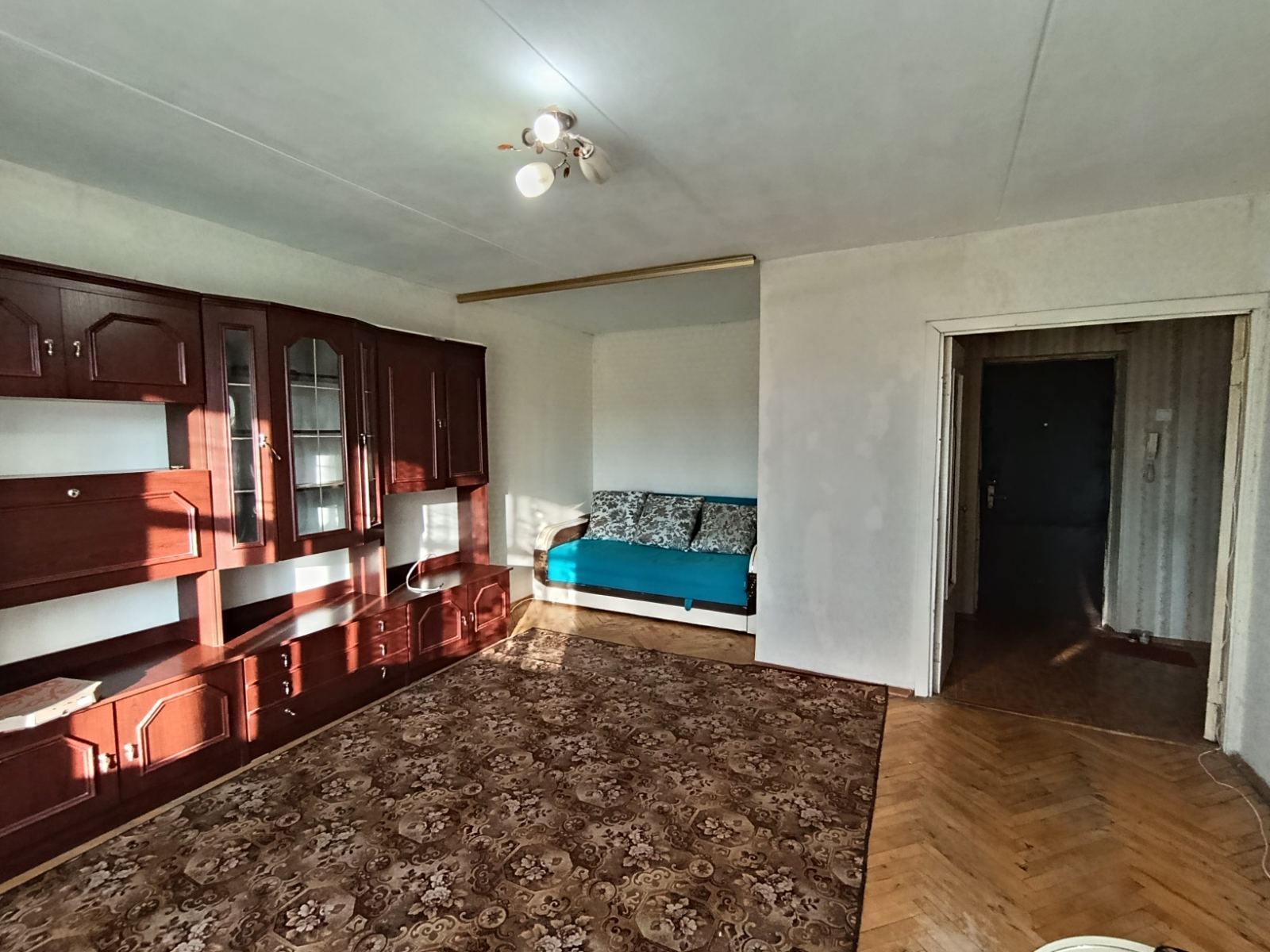 Продаж 1-кімнатної квартири 40 м², Незалежності бул.