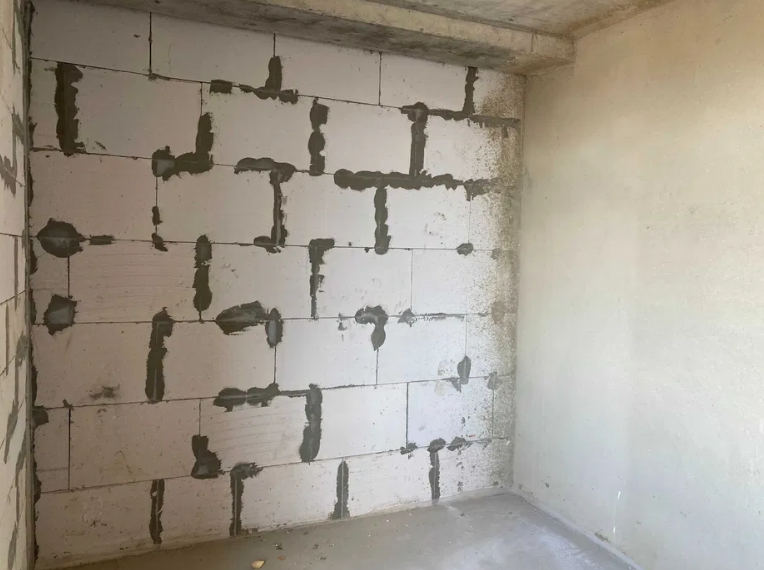Продажа 1-комнатной квартиры 43 м², Солнечная ул.