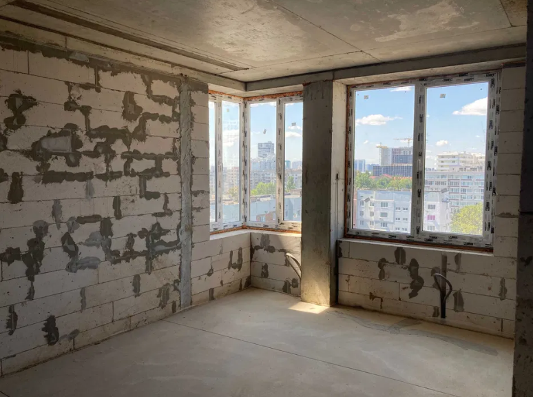 Продажа 1-комнатной квартиры 43 м², Солнечная ул.