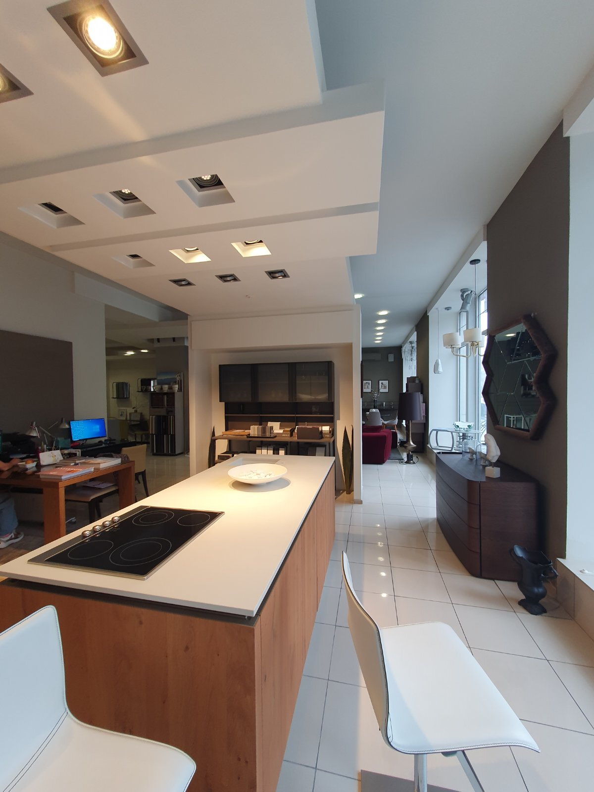 Аренда торгового помещения 187 м², Верхний Вал ул.
