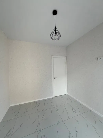 Продажа 1-комнатной квартиры 33 м², Инглези ул.