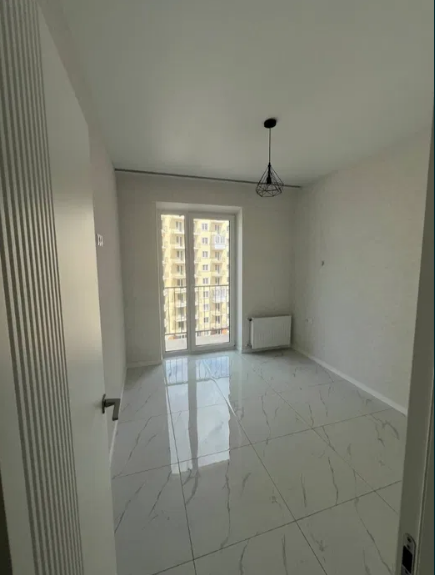 Продажа 1-комнатной квартиры 33 м², Инглези ул.