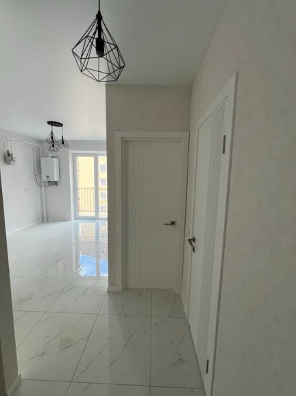Продажа 1-комнатной квартиры 33 м², Инглези ул.