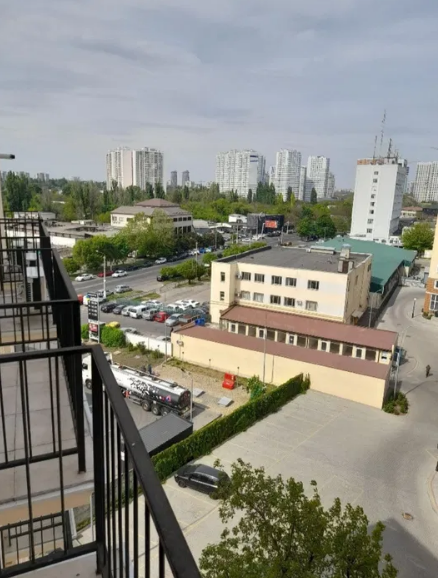 Продажа 1-комнатной квартиры 33 м², Инглези ул.