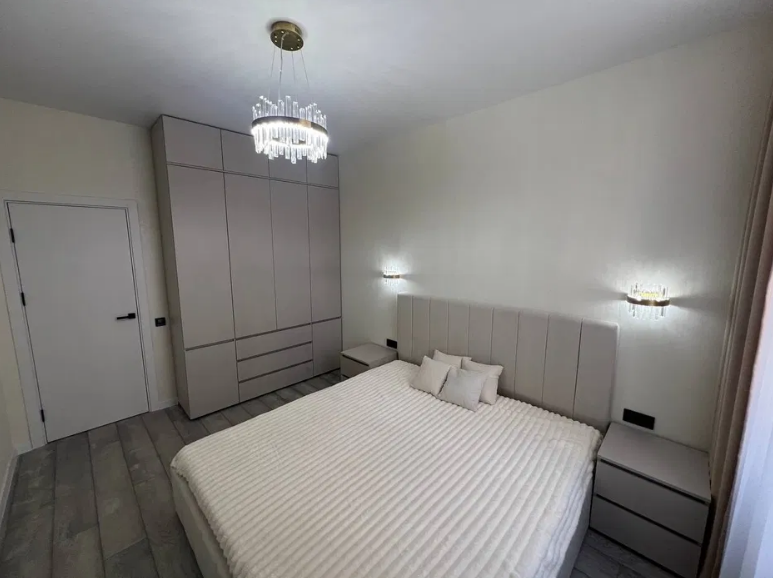 Продажа 1-комнатной квартиры 42 м², Краснова ул.