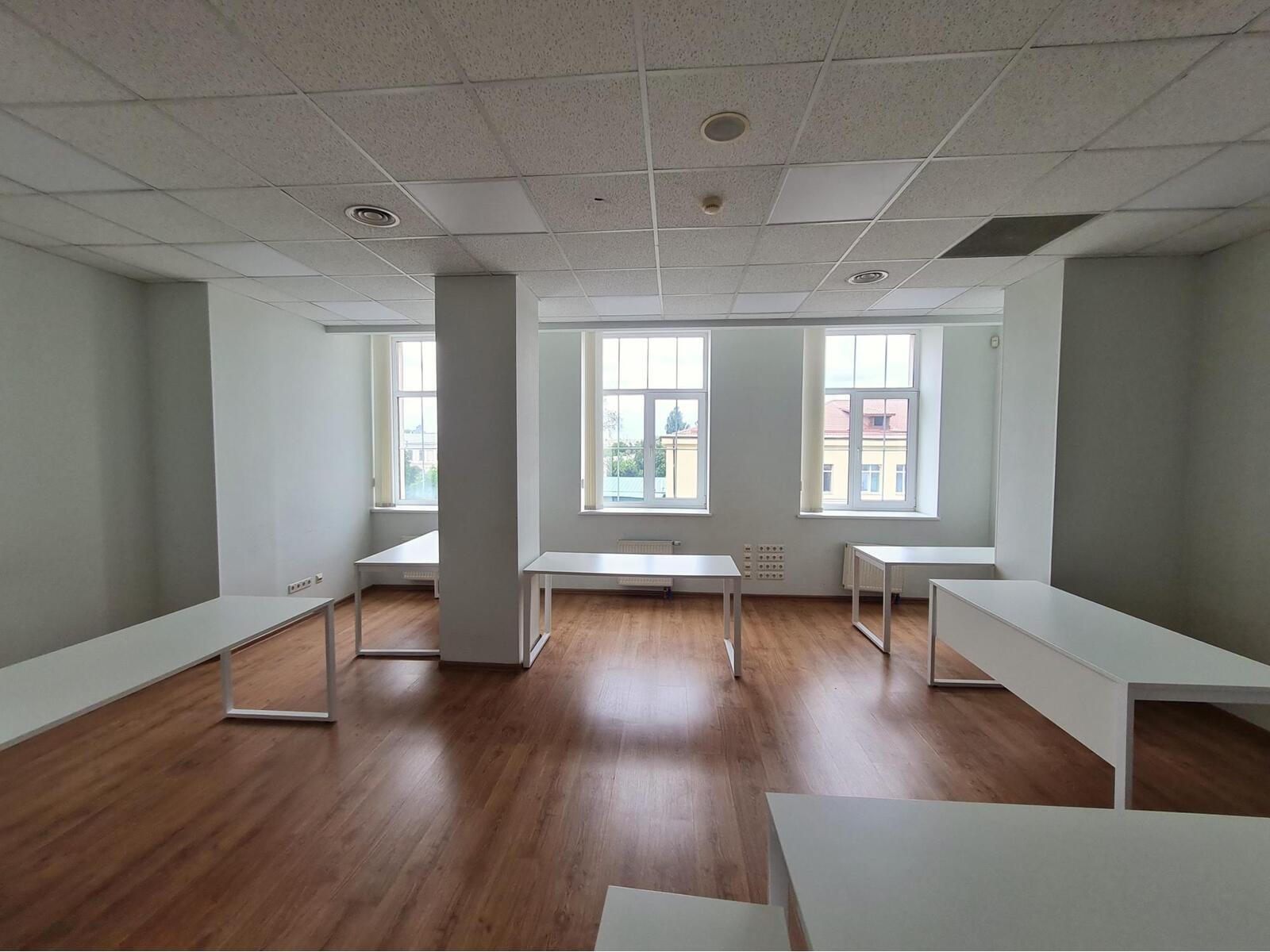 Аренда офиса 299 м², Ильинская ул.