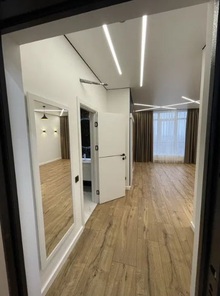 Продажа 1-комнатной квартиры 43 м², Академика Филатова ул.