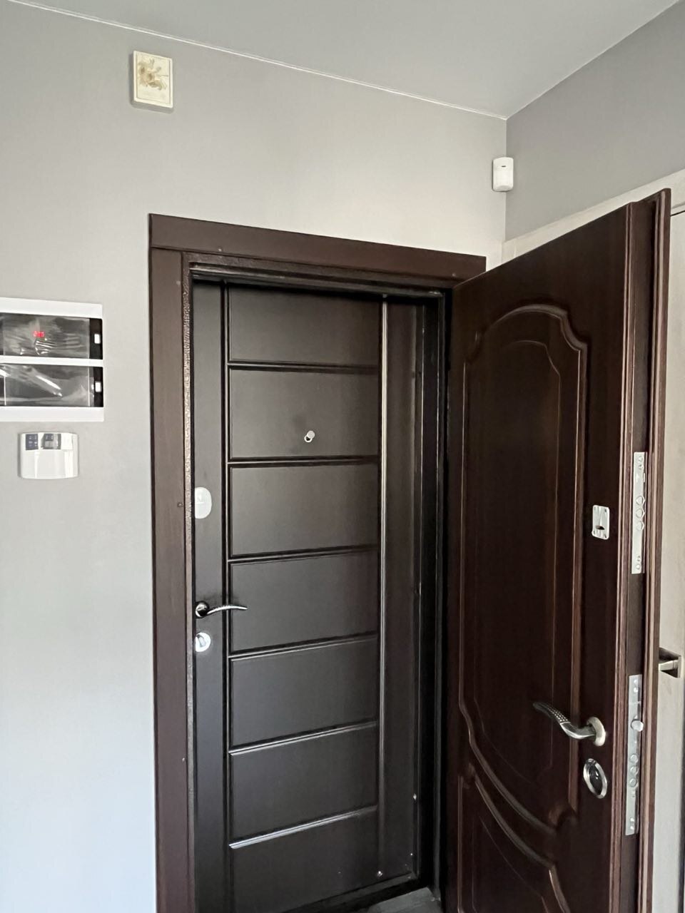 Продажа 1-комнатной квартиры 37 м², Сержа Лифаря ул., 17А