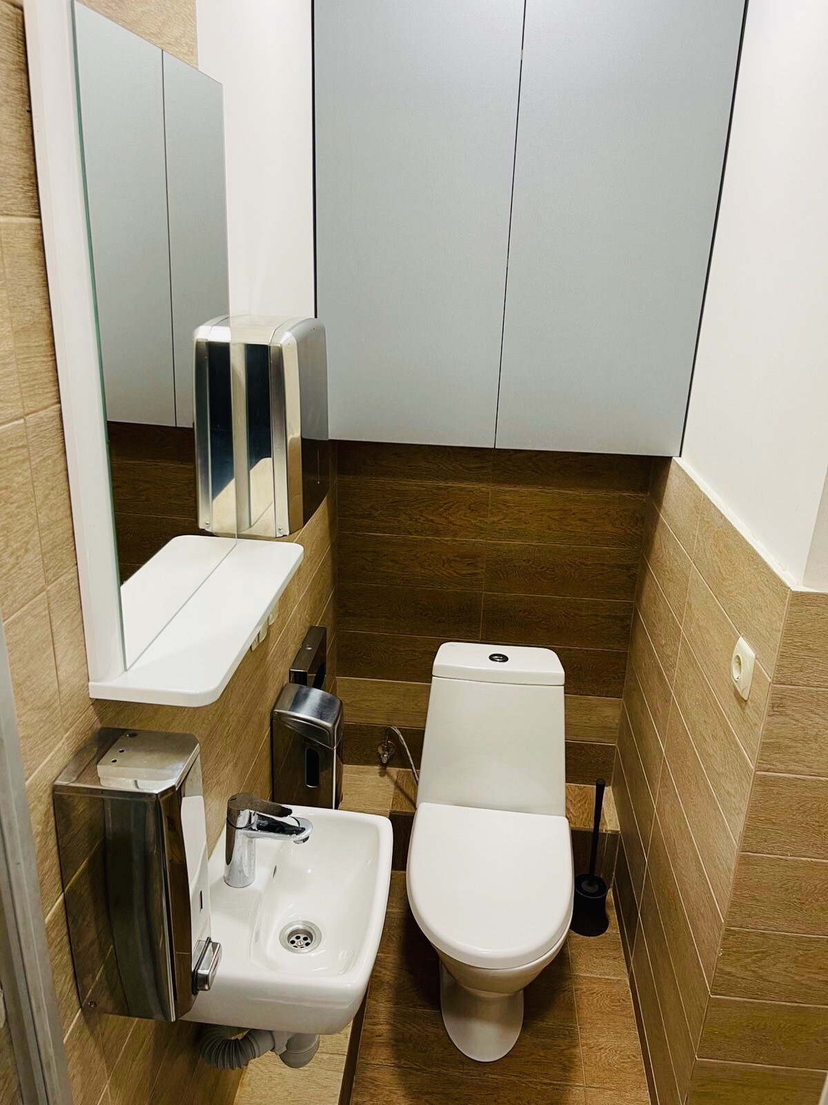 Продажа 3-комнатной квартиры 80 м², Героев Сталинграда просп., 20А