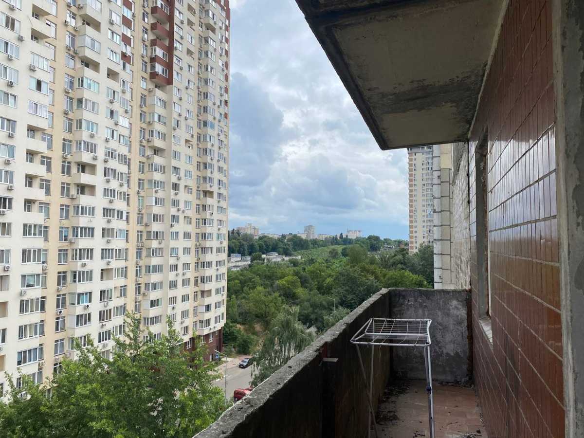 Продаж 1-кімнатної квартири 42 м², Тетяни Яблонської вул., 1