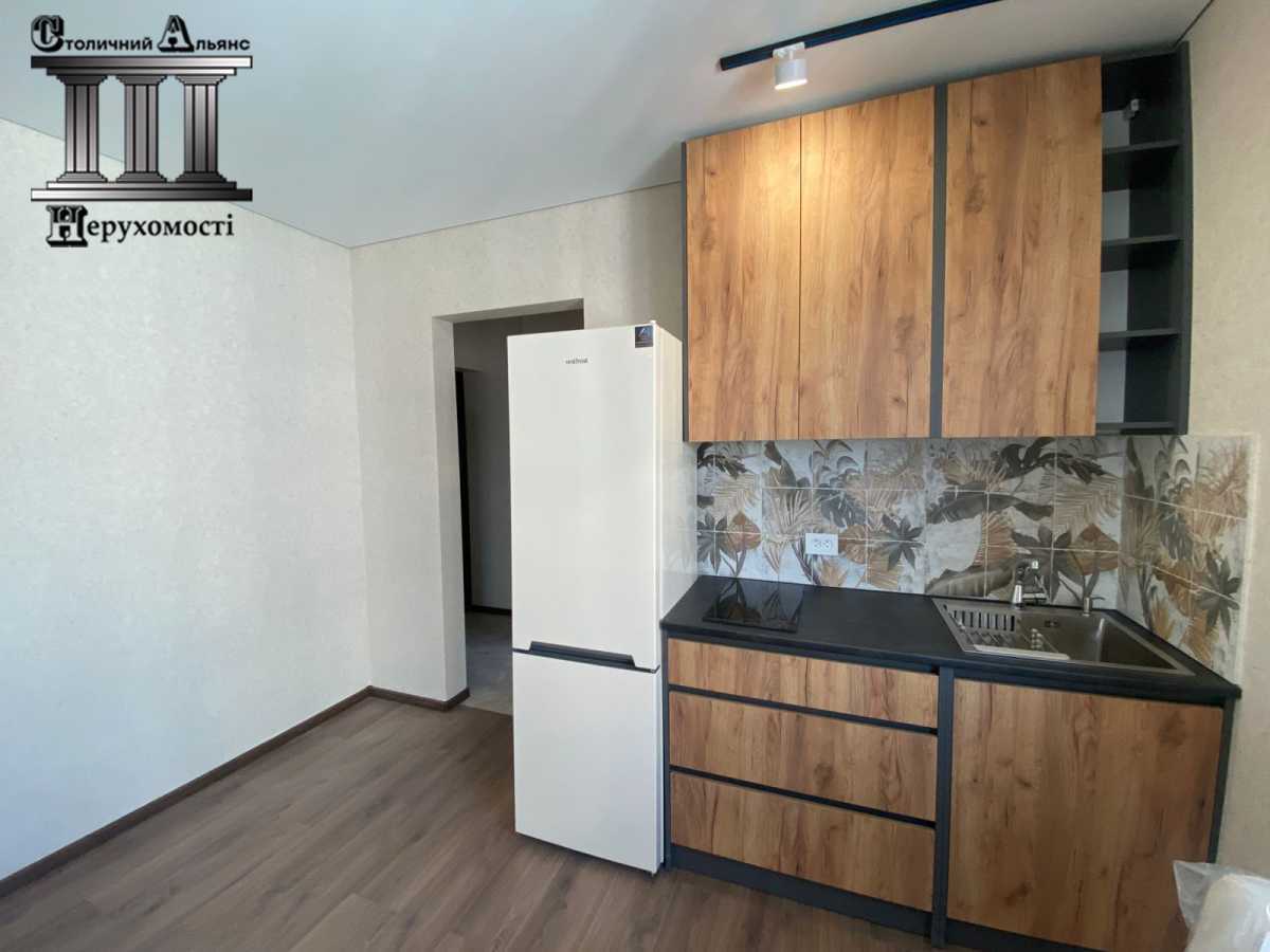 Продажа 1-комнатной квартиры 30 м², Михаила Максимовича ул., 24В