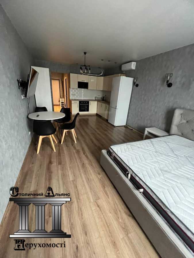 Продаж 1-кімнатної квартири 38 м², Михайла Максимовича вул., 26Б