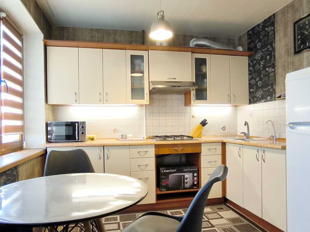 Продажа 2-комнатной квартиры 45 м², Осенняя ул.