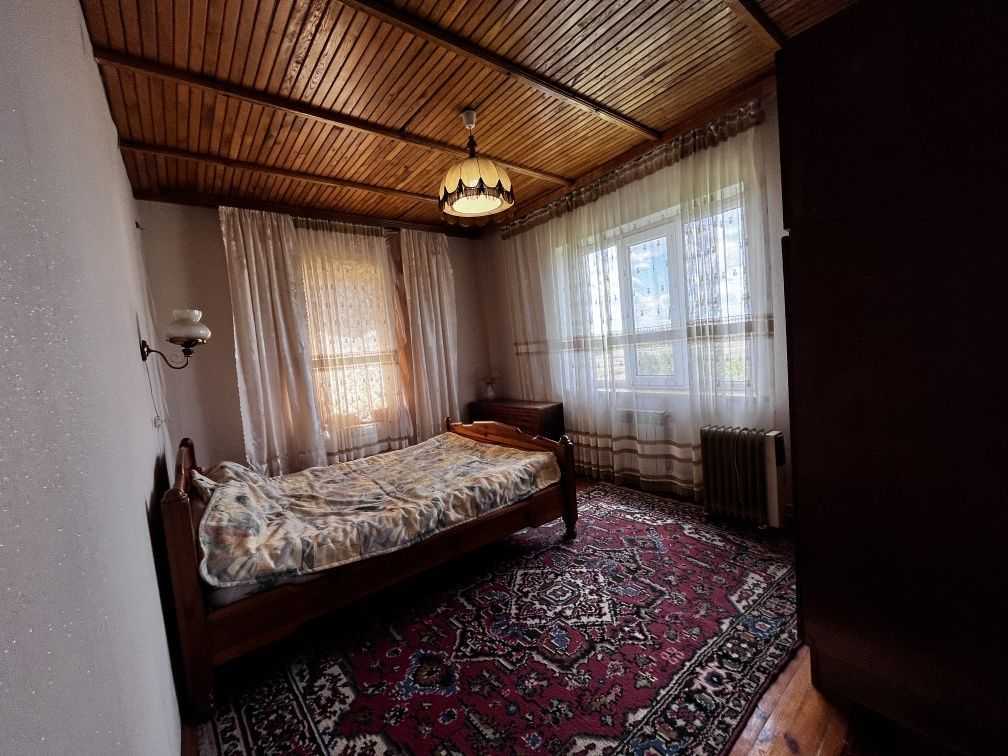 Продаж будинку 238 м², Лесі Українки, 41