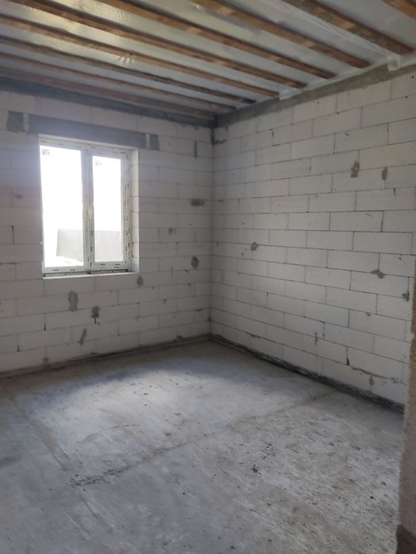 Продаж будинку 144 м²