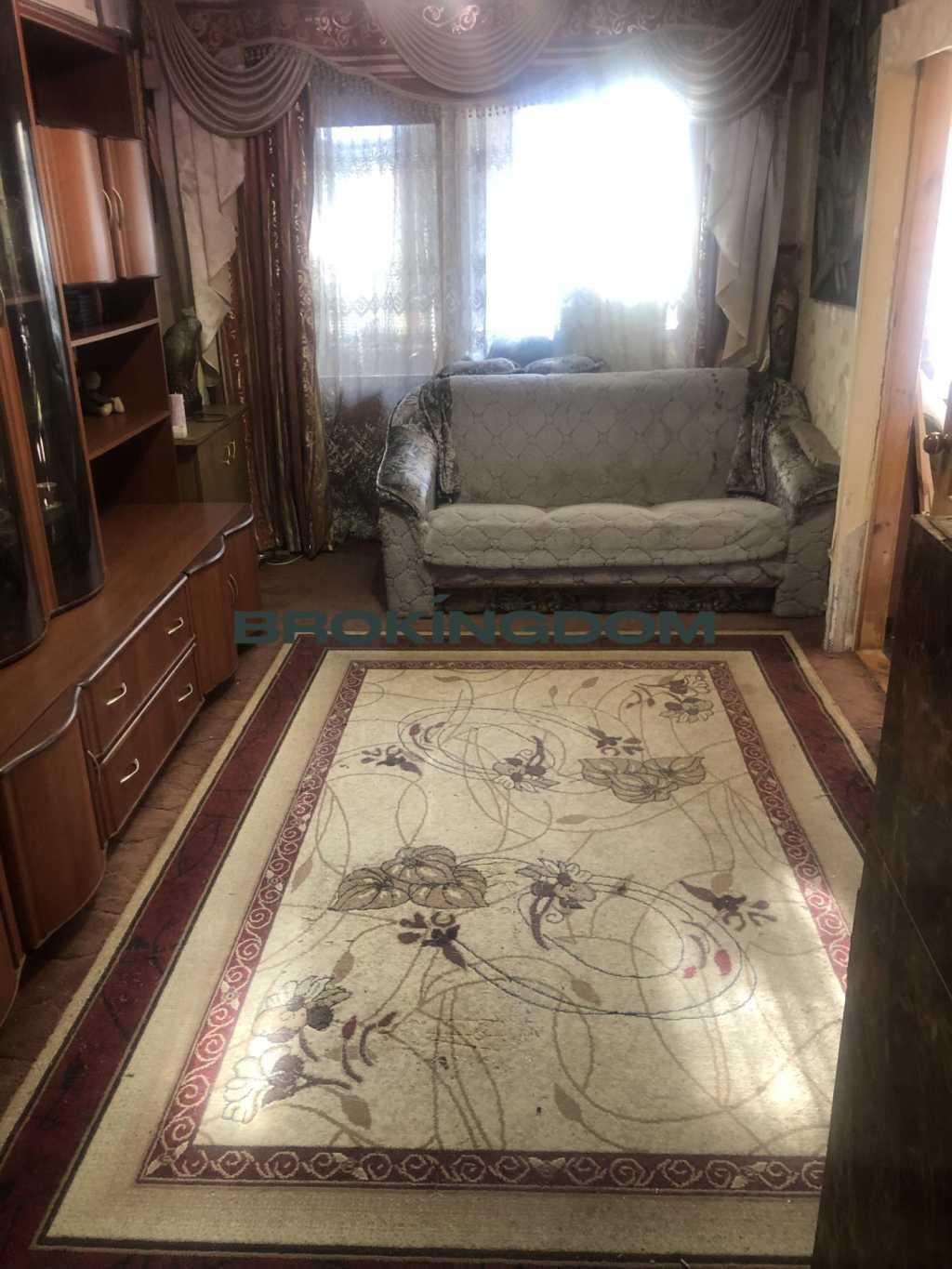 Продаж 2-кімнатної квартири 45.3 м², Салютна вул., 5