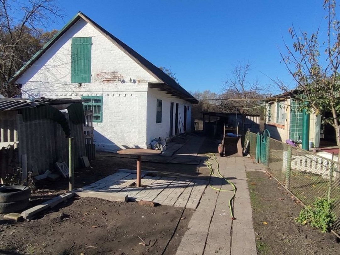 Продаж будинку 93 м²