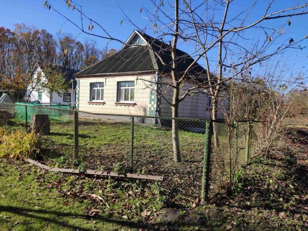 Продаж будинку 93 м²