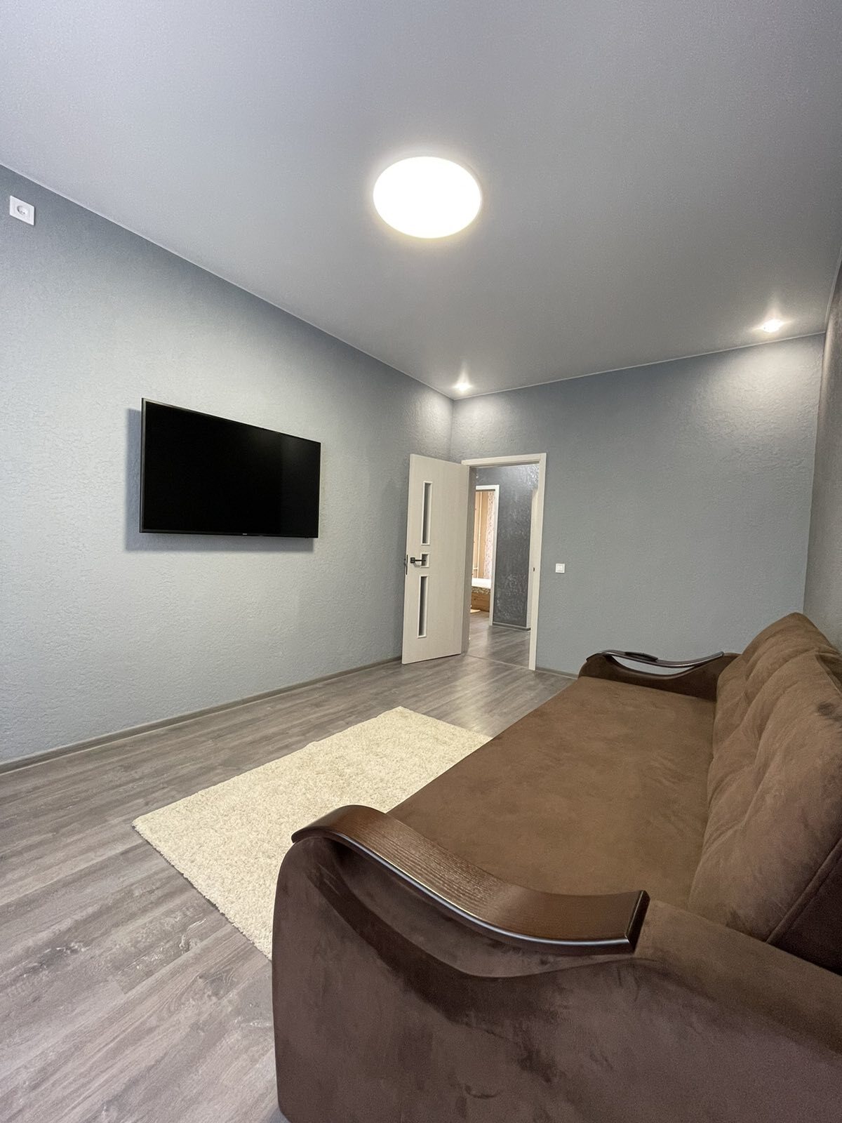 Оренда 2-кімнатної квартири 53 м², Юрія Савченка вул., 6Б