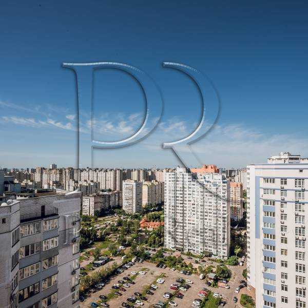 Продажа 2-комнатной квартиры 60 м², Драгоманова ул., 6/1