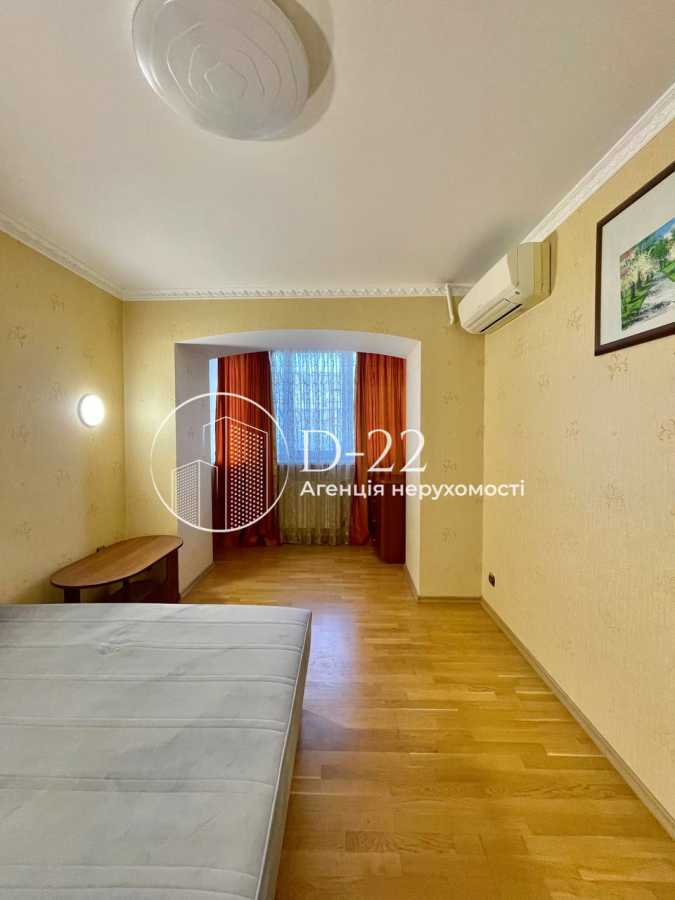 Продажа 3-комнатной квартиры 87 м², Архитектора Вербицкого ул., 36