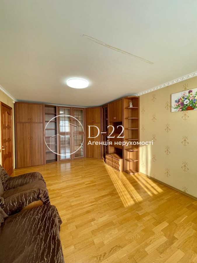 Продажа 3-комнатной квартиры 87 м², Архитектора Вербицкого ул., 36