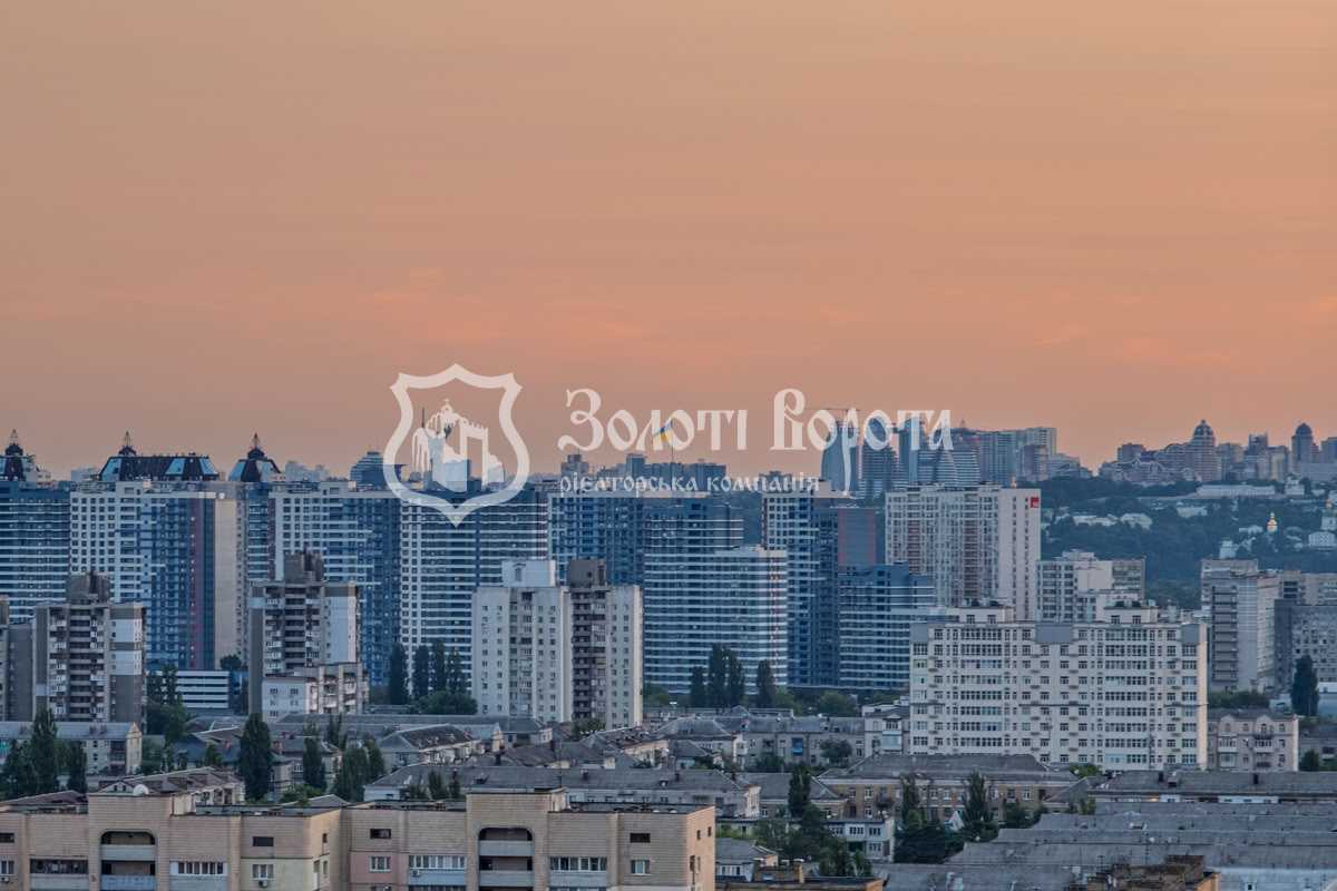 Продажа 1-комнатной квартиры 46 м², Краковская ул., 27