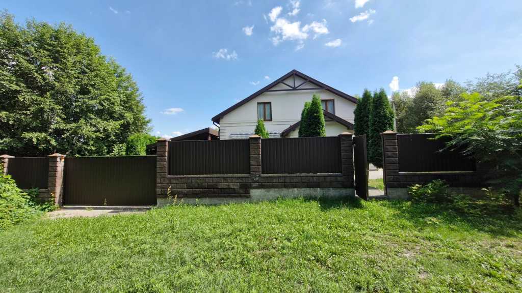 Продаж будинку 180 м², Лесі Українки