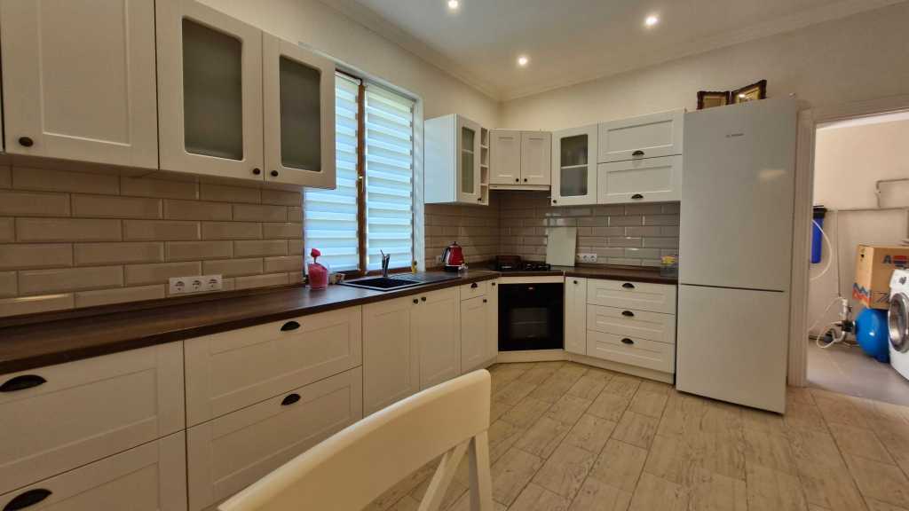 Продаж будинку 180 м², Лесі Українки
