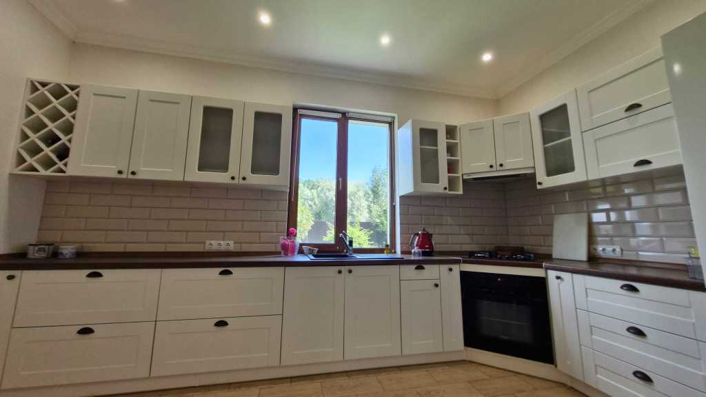 Продаж будинку 180 м², Лесі Українки