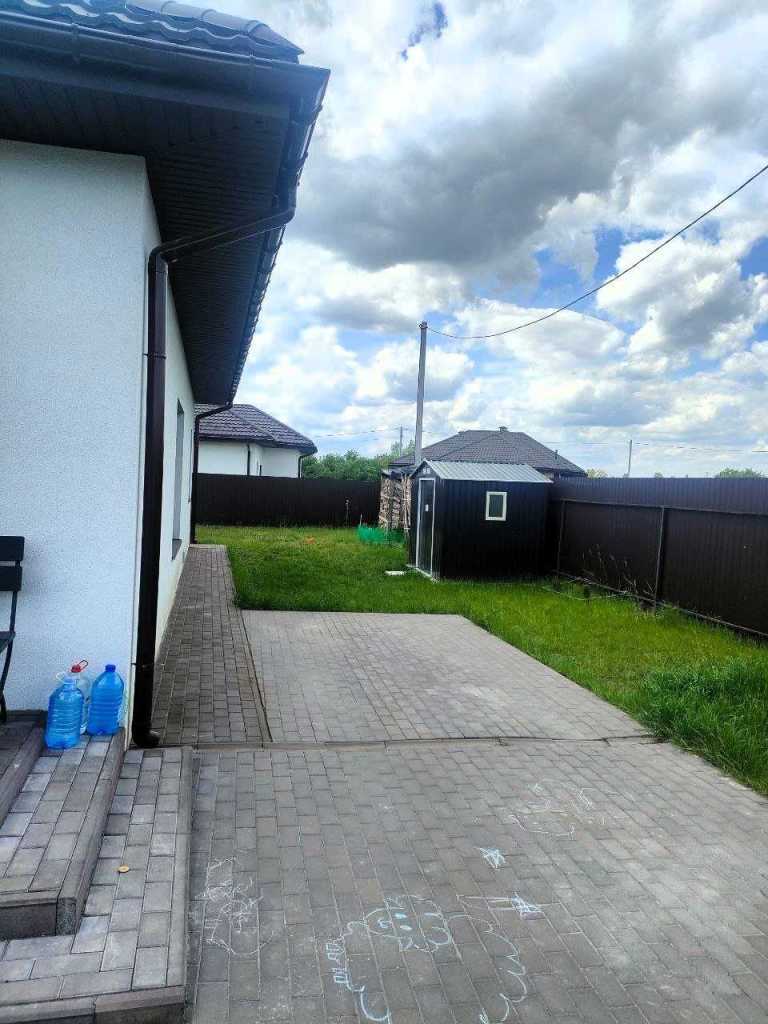 Продаж будинку 115 м², Онтаріо