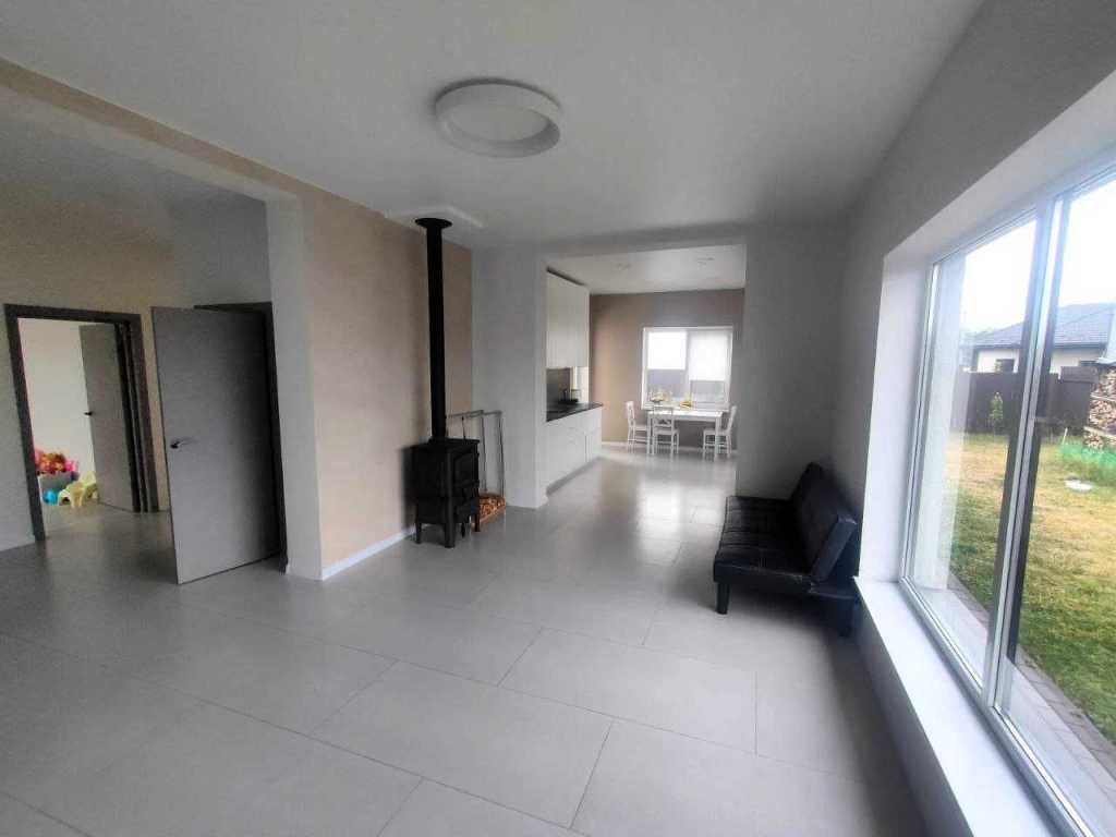 Продаж будинку 115 м², Онтаріо