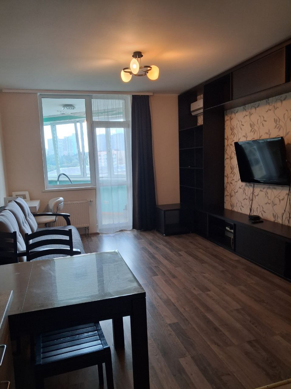 Оренда 1-кімнатної квартири 53 м², Вишгородська вул., 45/4