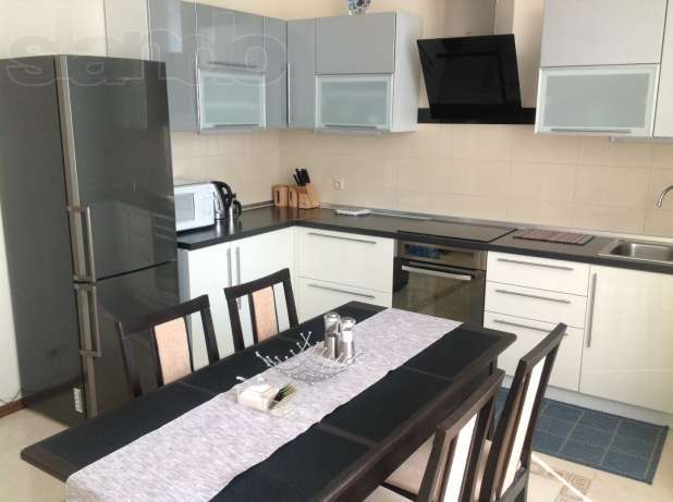 Аренда 3-комнатной квартиры 100 м², Днепровская наб., 26Г