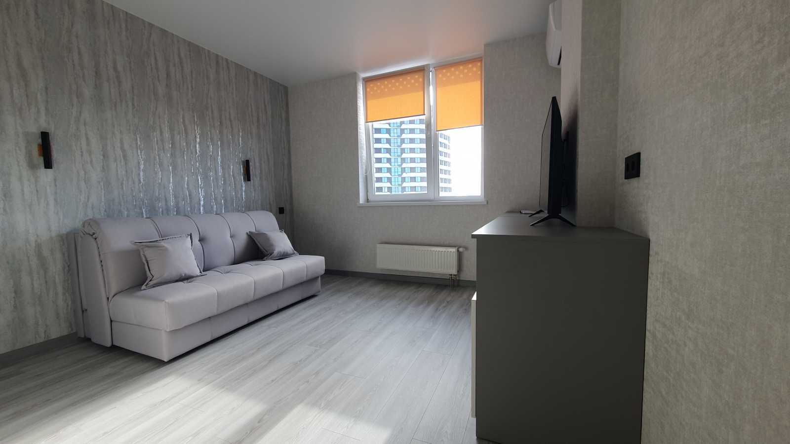 Оренда 1-кімнатної квартири 42 м², Воскресенська вул., 2В