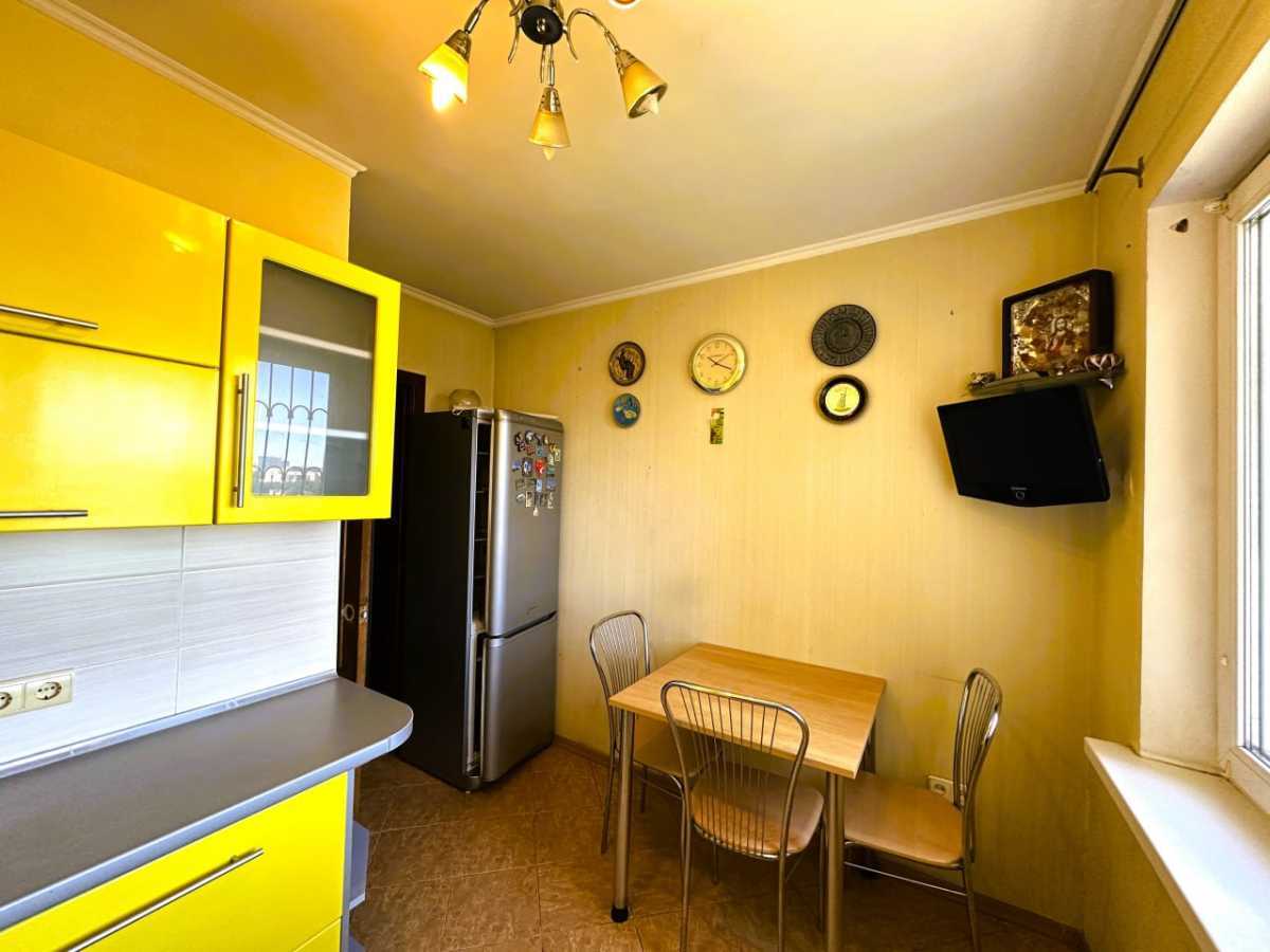 Продаж 3-кімнатної квартири 66 м², Дарницький бул., 7