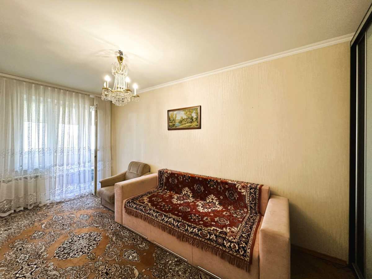 Продаж 3-кімнатної квартири 66 м², Дарницький бул., 7