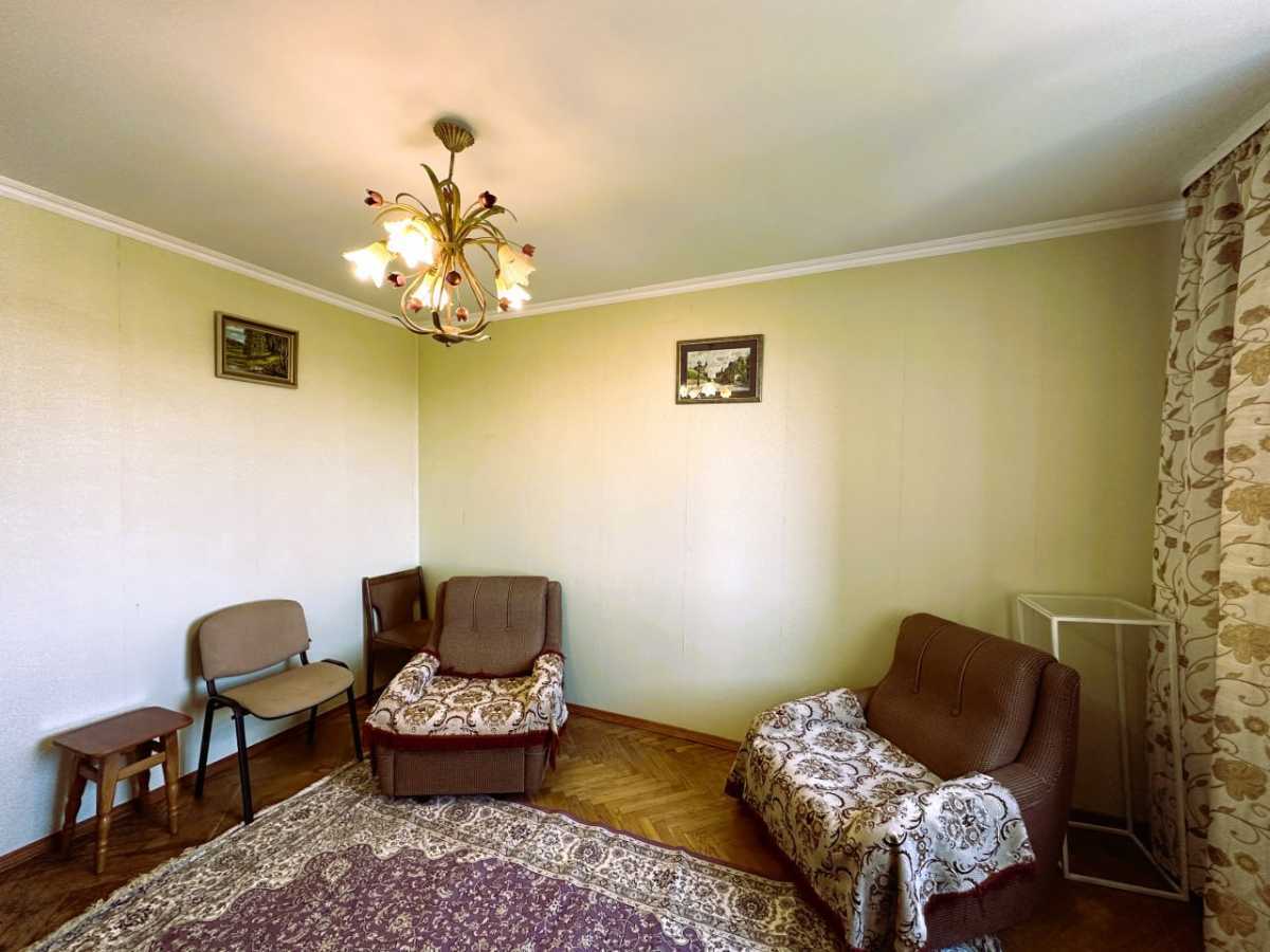 Продаж 3-кімнатної квартири 66 м², Дарницький бул., 7